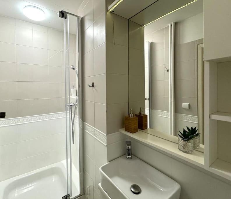 Apartament K22 Palac Kultury I Nauki /bagno *